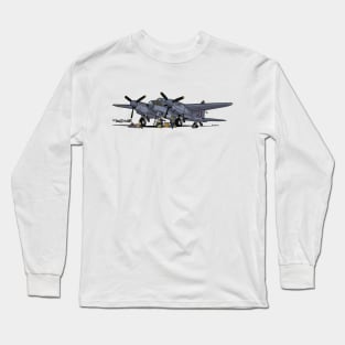 The Dogs of War: de Havilland Mosquito Long Sleeve T-Shirt